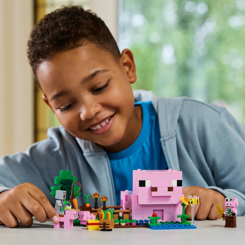 LEGO<img src=